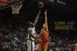 Turkish Airlines EuroLeague Regular Season Round 33 on april 6, 2023
