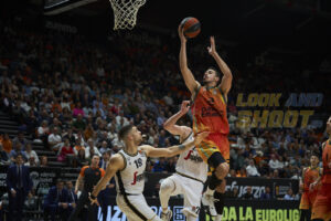 Turkish Airlines EuroLeague Regular Season Round 33 on april 6, 2023