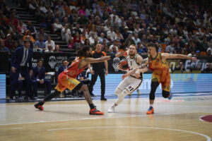 Turkish Airlines EuroLeague Regular Season Round 33 on april 6, 2023